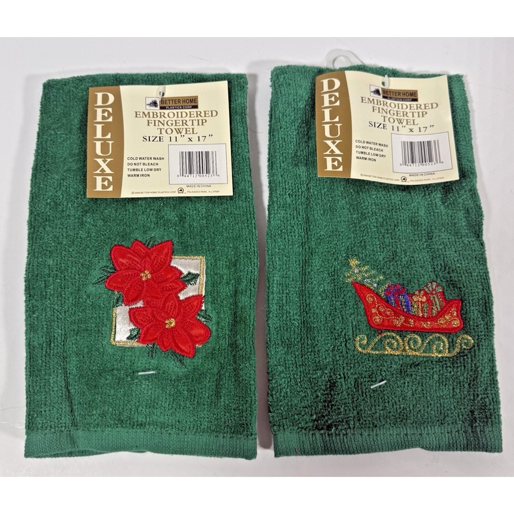 Better Home Fingertip Towels 11x17 Green Christmas Poinsettia Sleigh Set 2